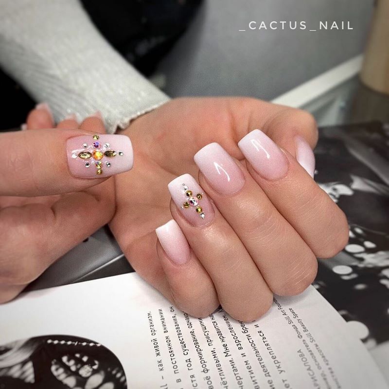 Сногсшибательный свадебный маникюр невесты 2026 – лучший дизайн в новых техниках!