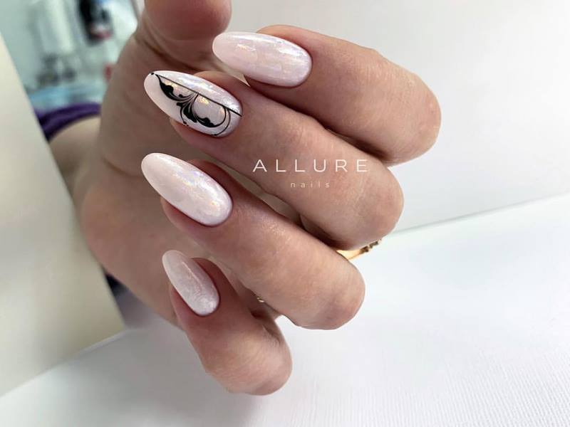 Сногсшибательный свадебный маникюр невесты 2026 – лучший дизайн в новых техниках!