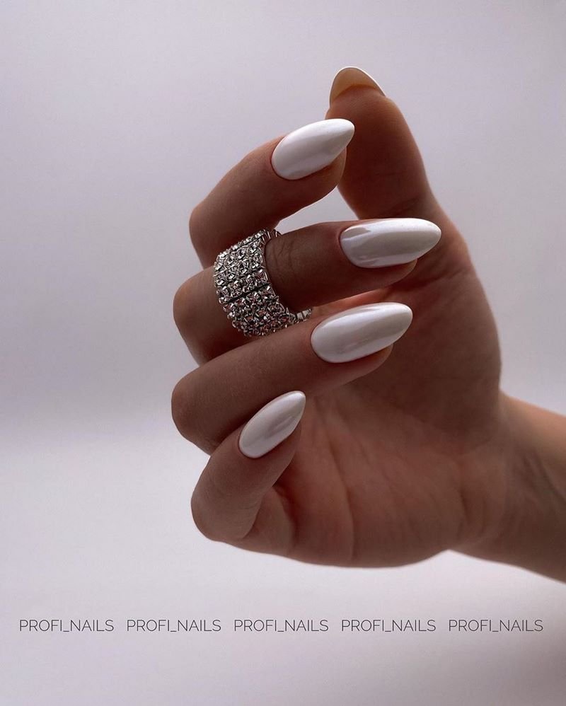 Сногсшибательный свадебный маникюр невесты 2026 – лучший дизайн в новых техниках!