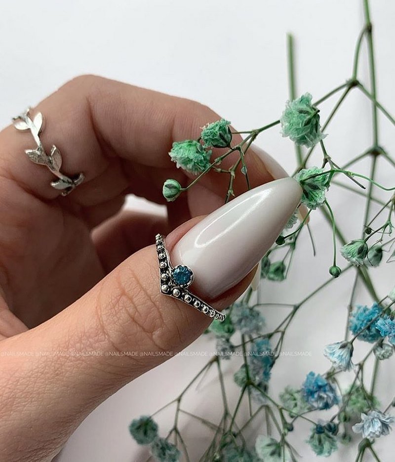 Сногсшибательный свадебный маникюр невесты 2026 – лучший дизайн в новых техниках!