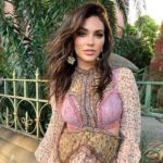 Красивые белые платья 2026 — топовые новинки на фото