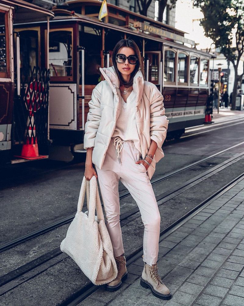 Самые красивые пуховики 2026: новинки, модели, тенденции — фото