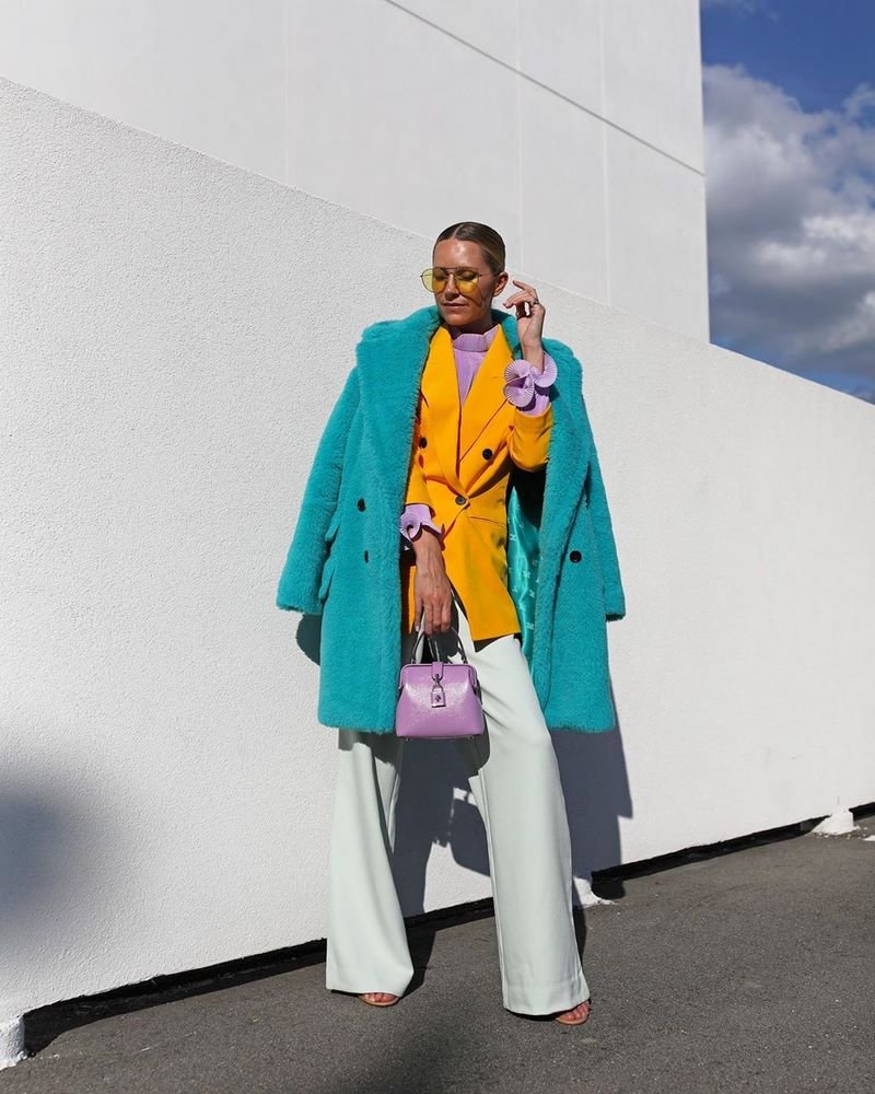 Трендовые шубы 2026 — модные луки на фото