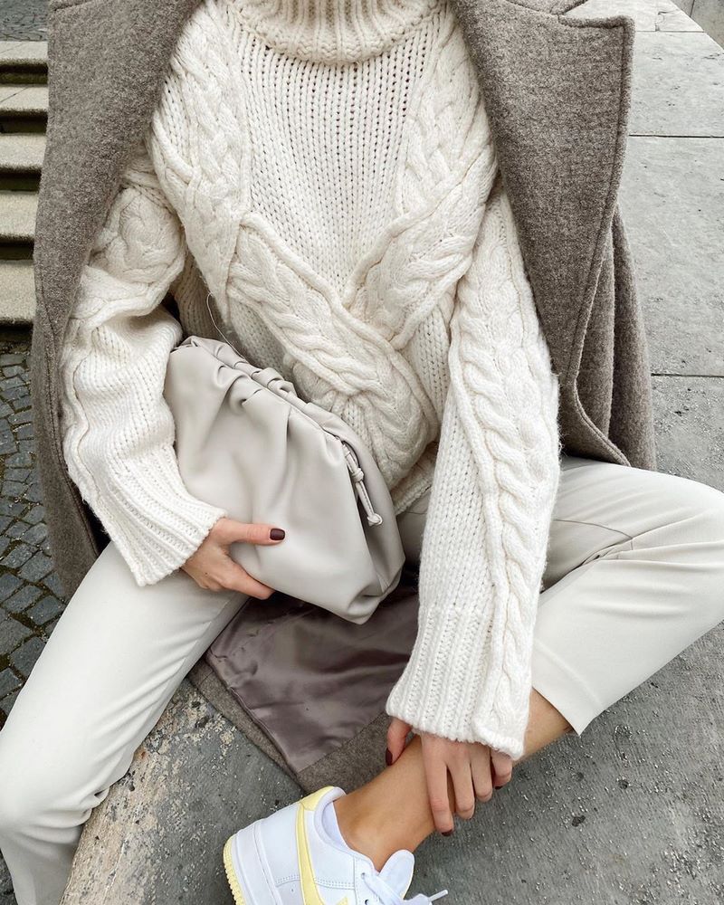 Модные вязаные вещи 2026: фото, новинки, модные луки