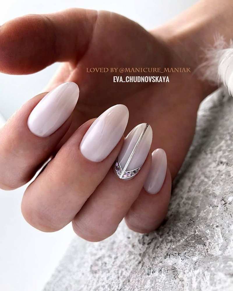 Молочный маникюр 2026 – нейл-хит нового сезона