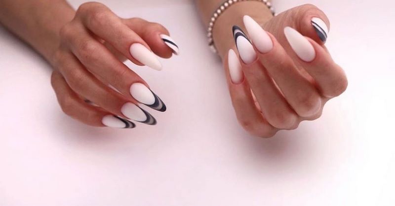 Молочный маникюр 2026 – нейл-хит нового сезона