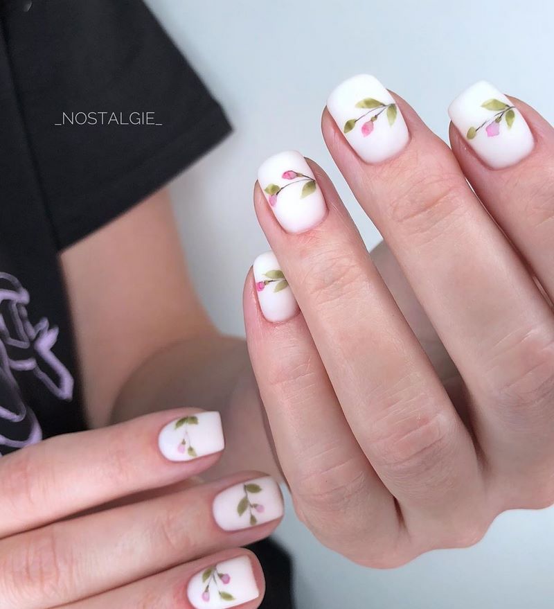 Молочный маникюр 2026 – нейл-хит нового сезона