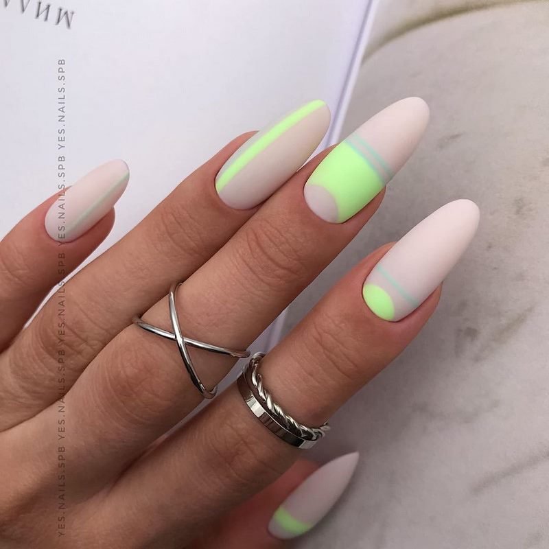 Молочный маникюр 2026 – нейл-хит нового сезона