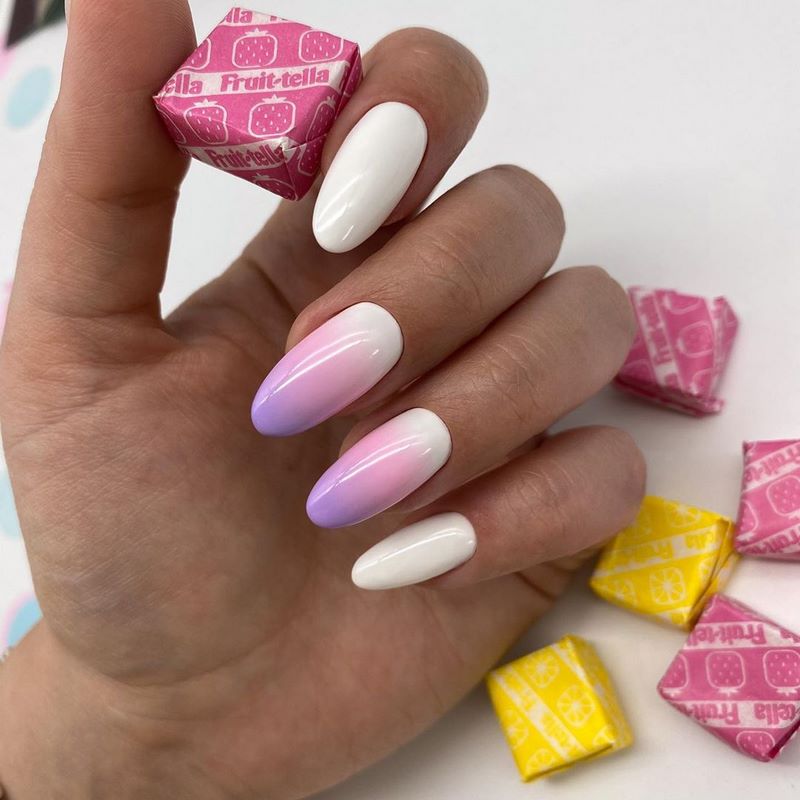 Молочный маникюр 2026 – нейл-хит нового сезона