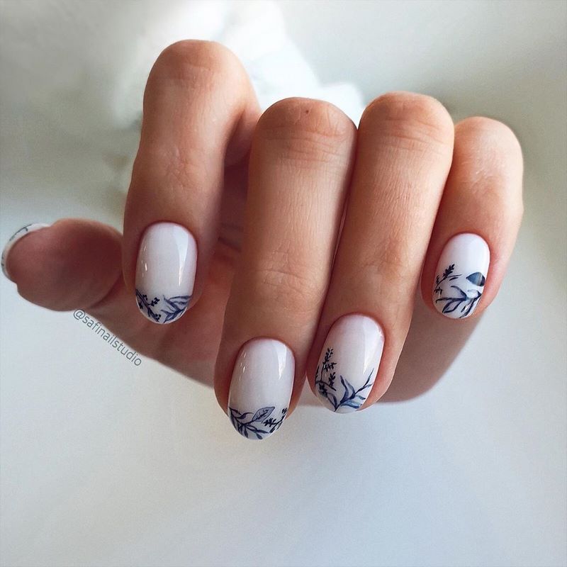 Молочный маникюр 2026 – нейл-хит нового сезона