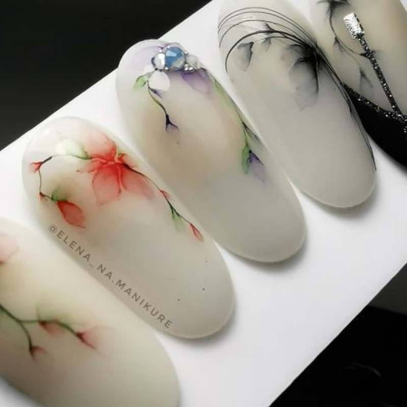 Молочный маникюр 2026 – нейл-хит нового сезона