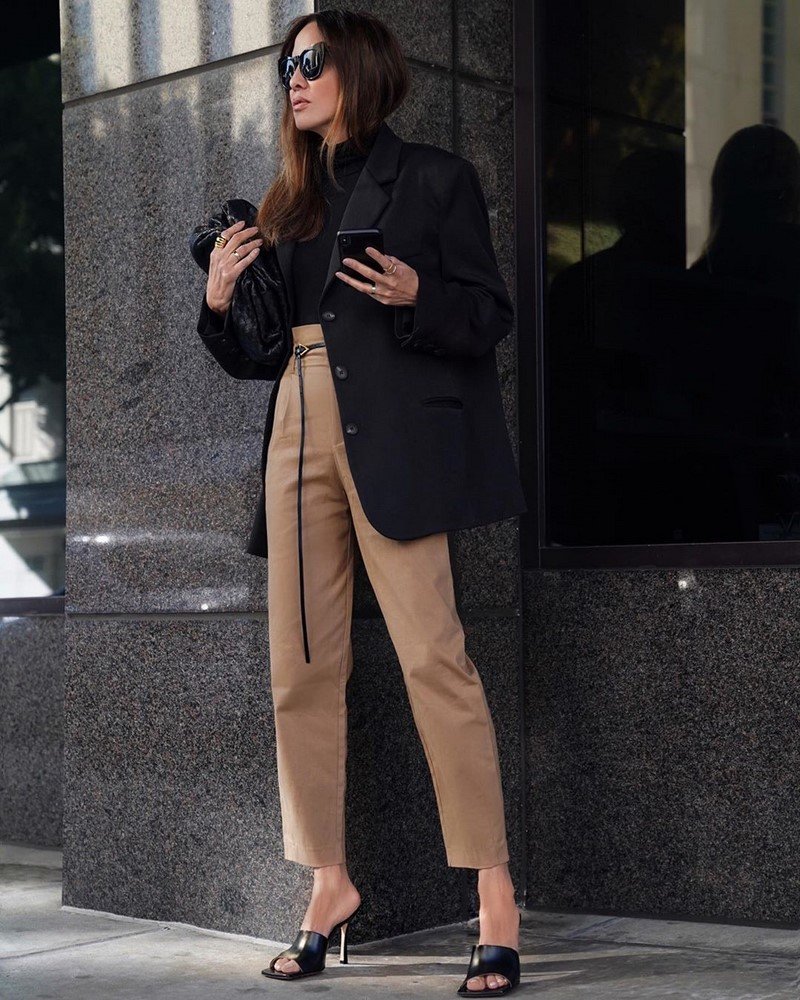 Модные брюки 2026 – фото, модные образы