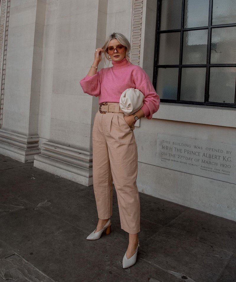 Модные брюки 2026 – фото, модные образы