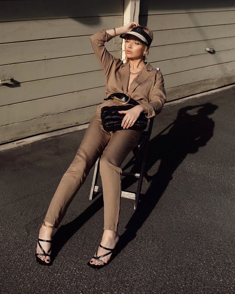 Модные брюки 2026 – фото, модные образы