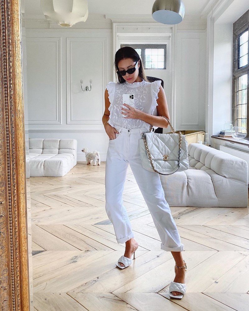 Модные брюки 2026 – фото, модные образы