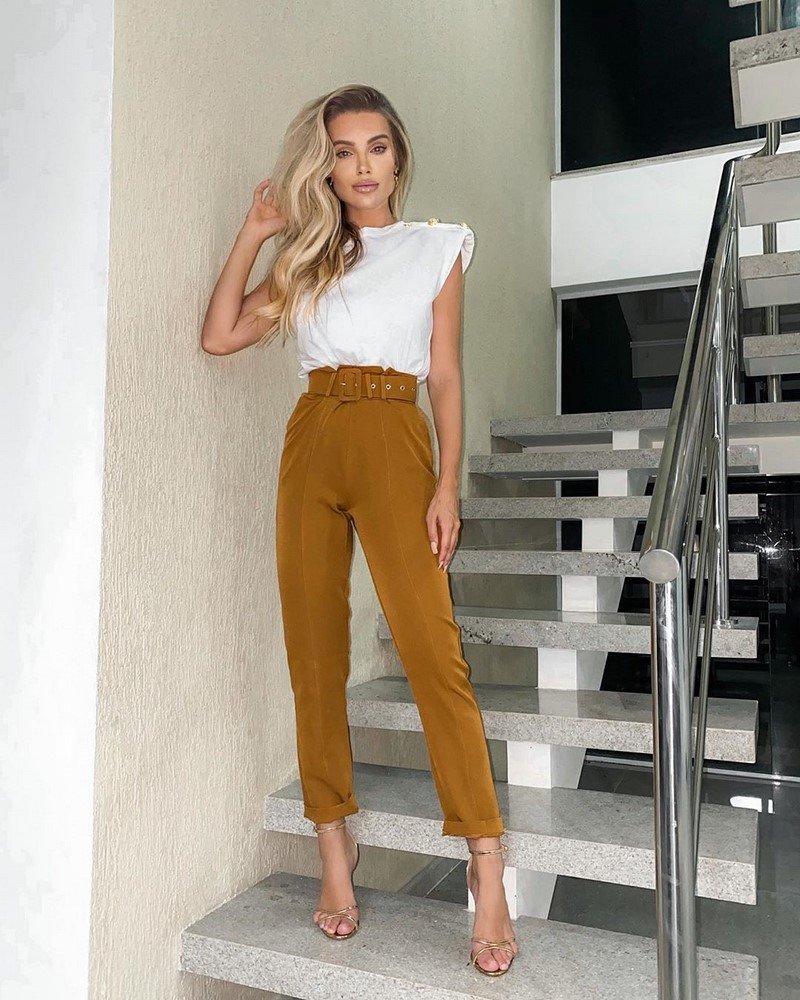 Модные брюки 2026 – фото, модные образы