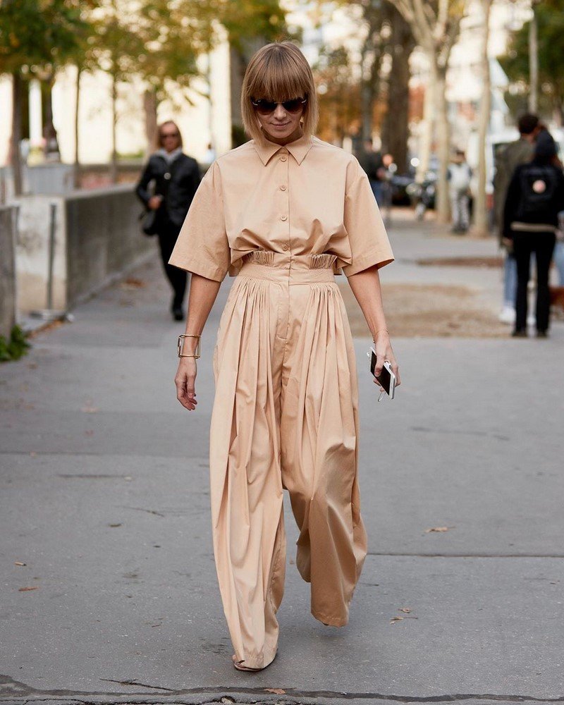 Модные брюки 2026 – фото, модные образы