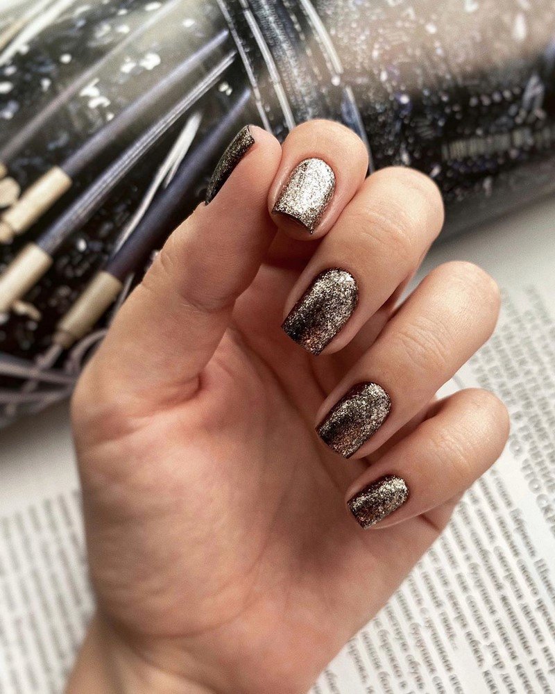 Новинки маникюра зима 2026-2027: тренды и тенденции