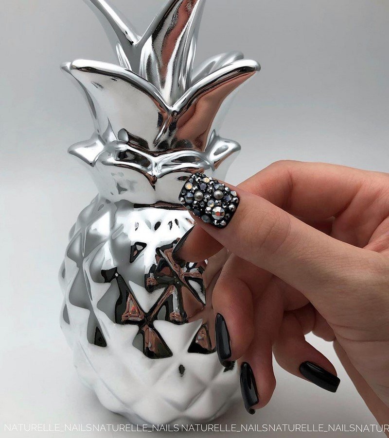 Новинки маникюра зима 2026-2027: тренды и тенденции