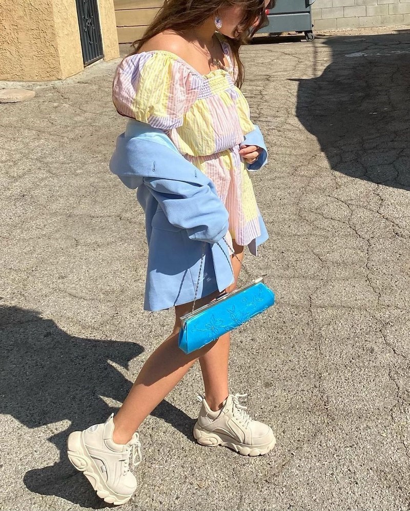 Модные женские кроссовки 2026. Трендовые и актуальные модели кроссовок для женщин