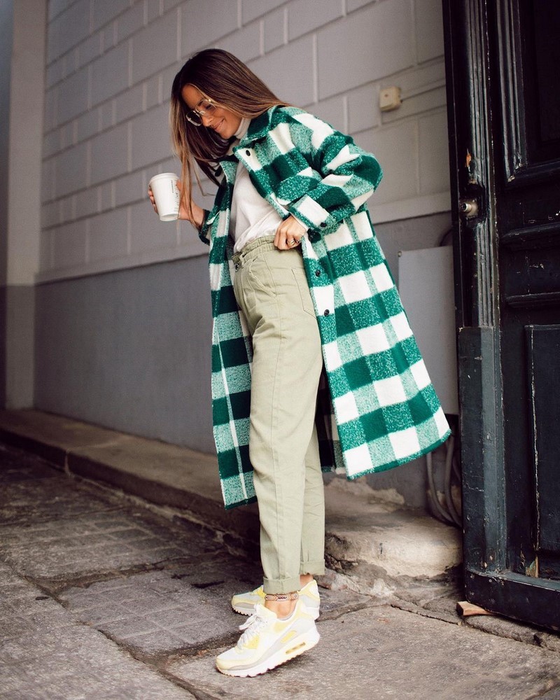 Модные женские кроссовки 2026. Трендовые и актуальные модели кроссовок для женщин