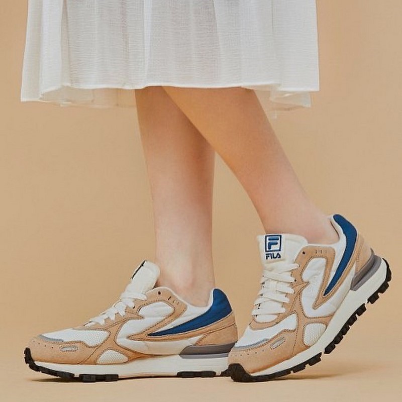 Модные женские кроссовки 2026. Трендовые и актуальные модели кроссовок для женщин