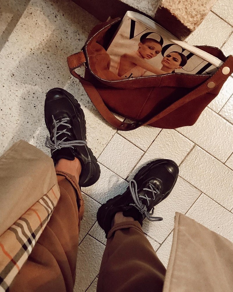 Модные женские кроссовки 2026. Трендовые и актуальные модели кроссовок для женщин