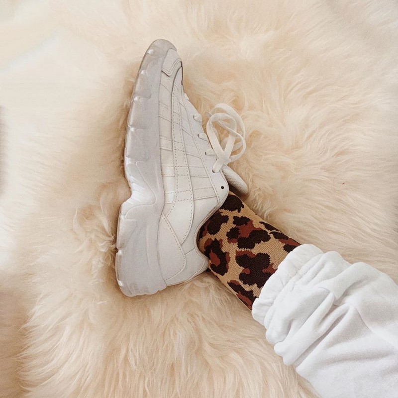 Модные женские кроссовки 2026. Трендовые и актуальные модели кроссовок для женщин