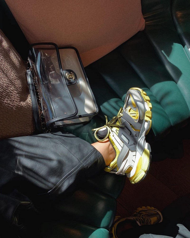 Модные женские кроссовки 2026. Трендовые и актуальные модели кроссовок для женщин