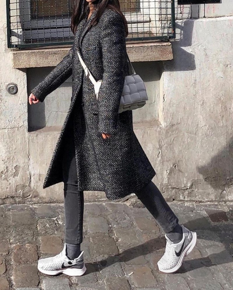 Модные женские кроссовки 2026. Трендовые и актуальные модели кроссовок для женщин