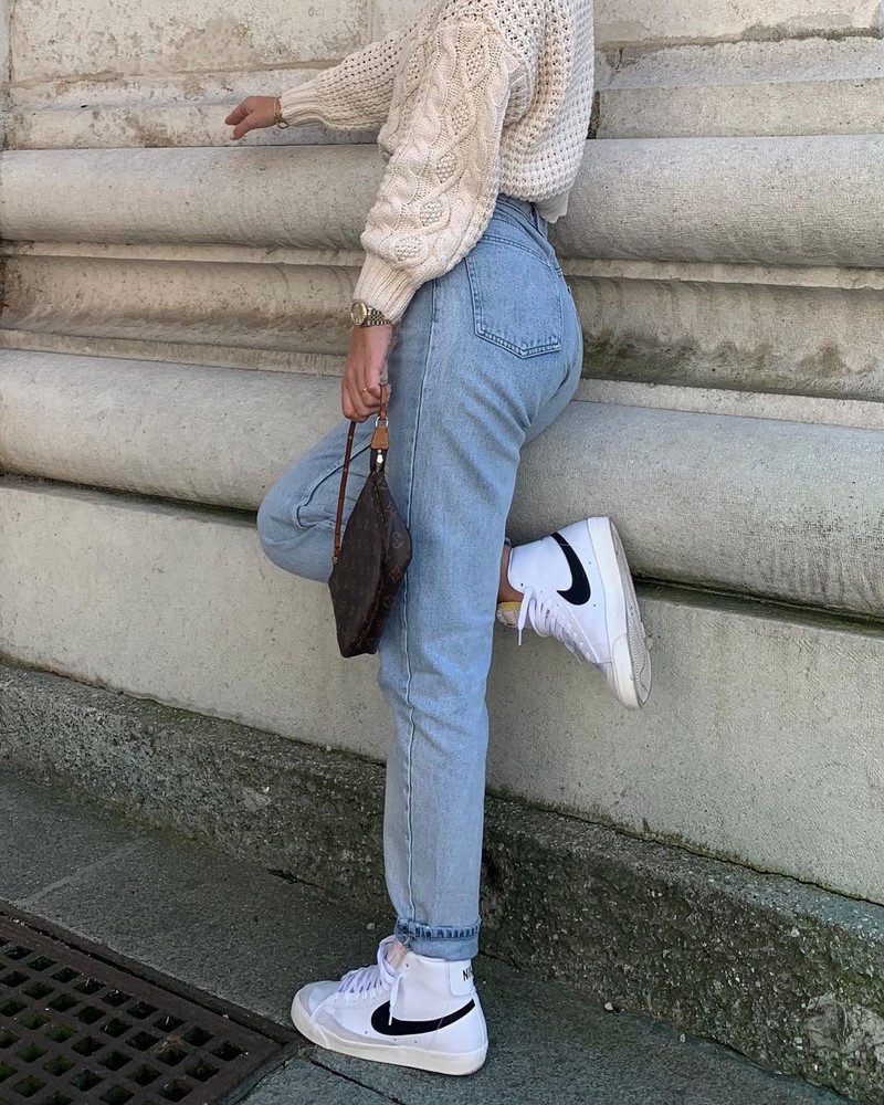 Модные женские кроссовки 2026. Трендовые и актуальные модели кроссовок для женщин