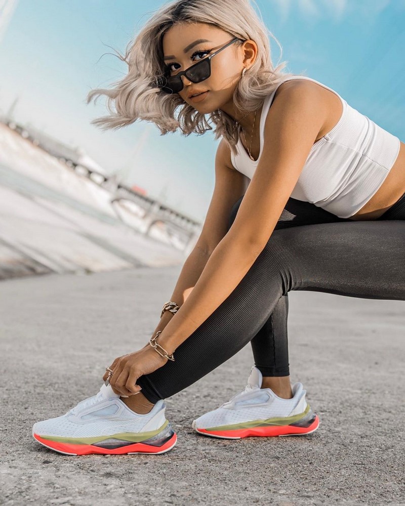 Модные женские кроссовки 2026. Трендовые и актуальные модели кроссовок для женщин