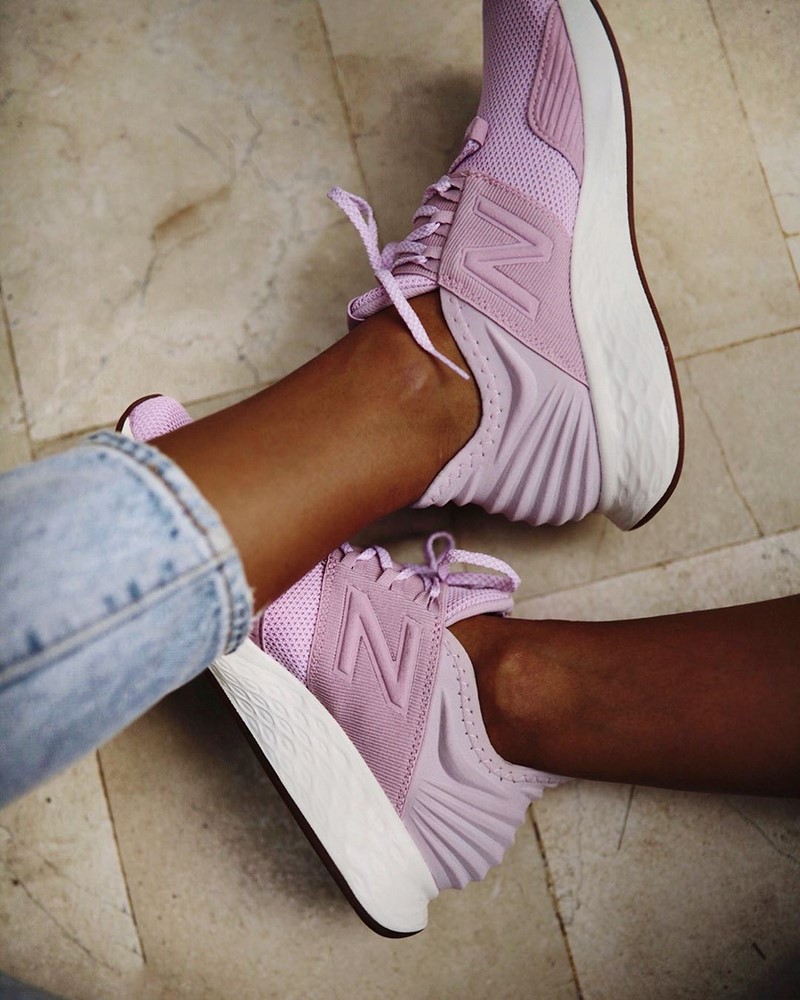 Модные женские кроссовки 2026. Трендовые и актуальные модели кроссовок для женщин