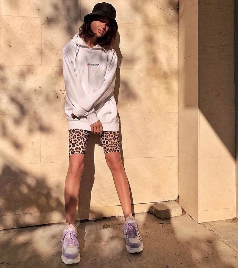 Модные женские кроссовки 2026. Трендовые и актуальные модели кроссовок для женщин