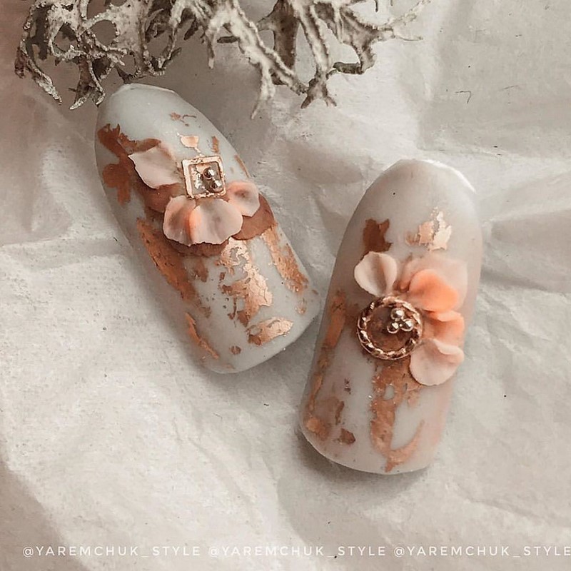 Цветочный маникюр 2026: фото, идеи маникюра с цветами