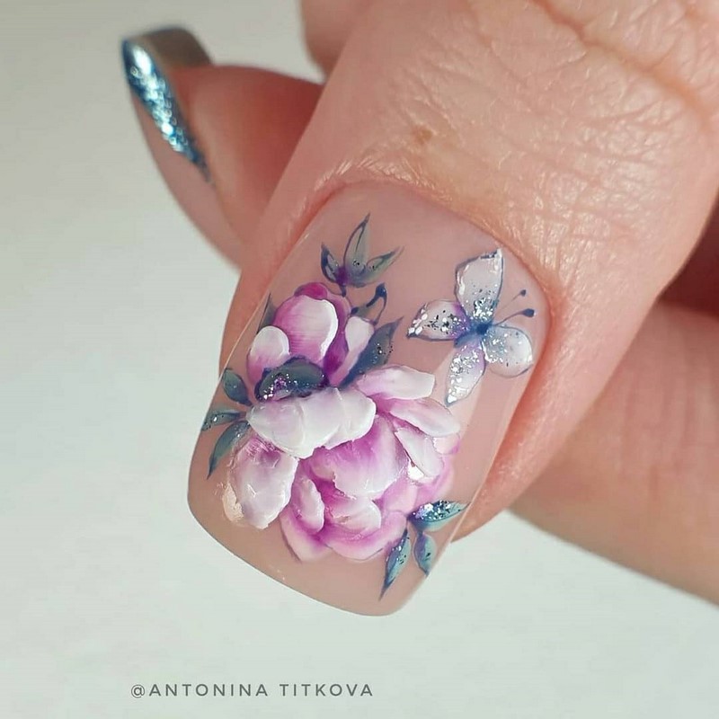 Цветочный маникюр 2026: фото, идеи маникюра с цветами