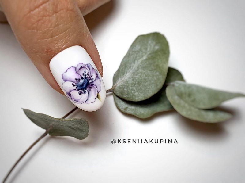Цветочный маникюр 2026: фото, идеи маникюра с цветами