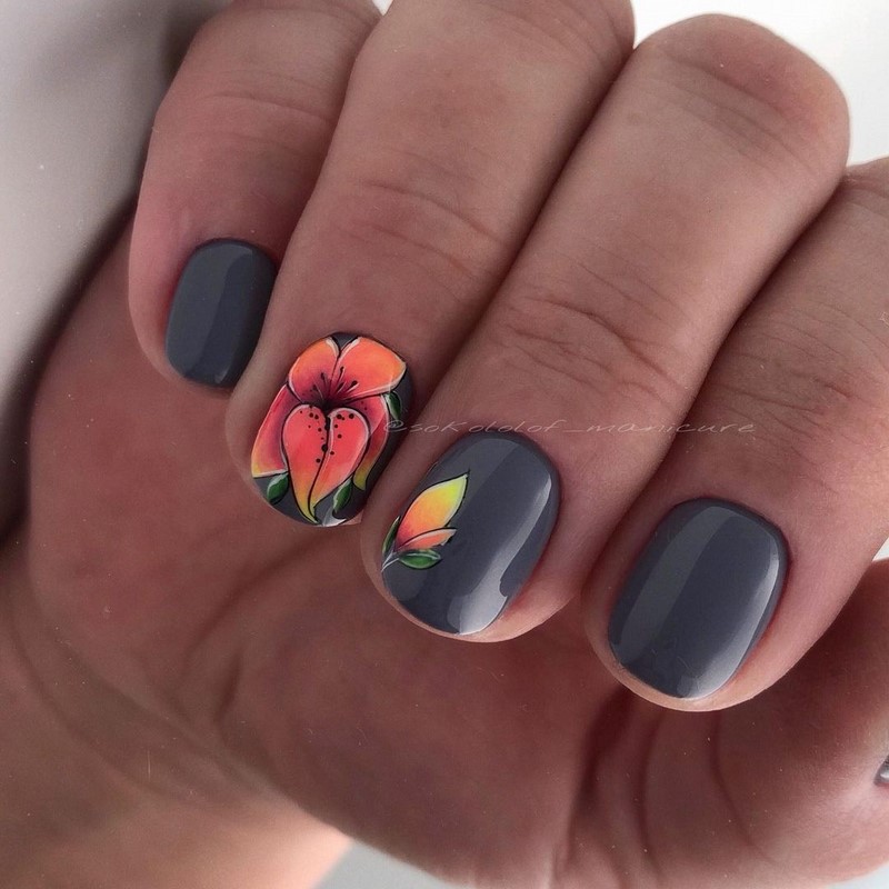 Цветочный маникюр 2026: фото, идеи маникюра с цветами