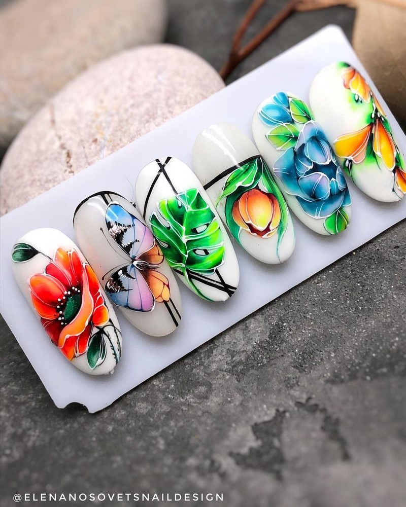 Цветочный маникюр 2026: фото, идеи маникюра с цветами