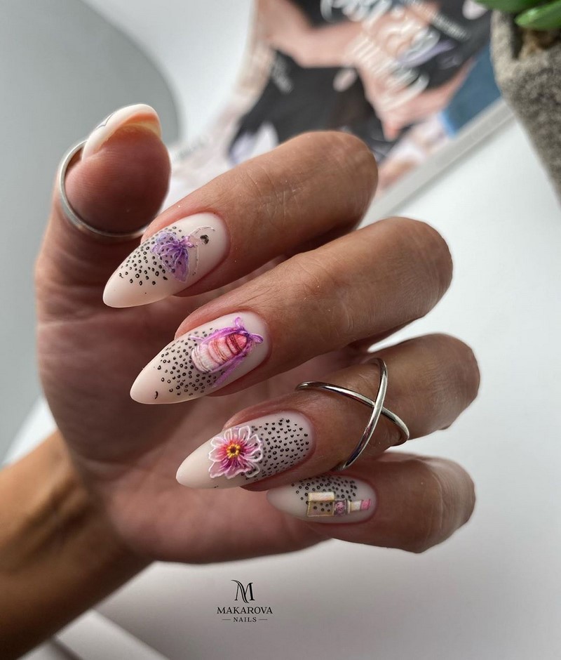 Цветочный маникюр 2026: фото, идеи маникюра с цветами