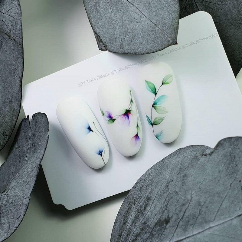 Цветочный маникюр 2026: фото, идеи маникюра с цветами