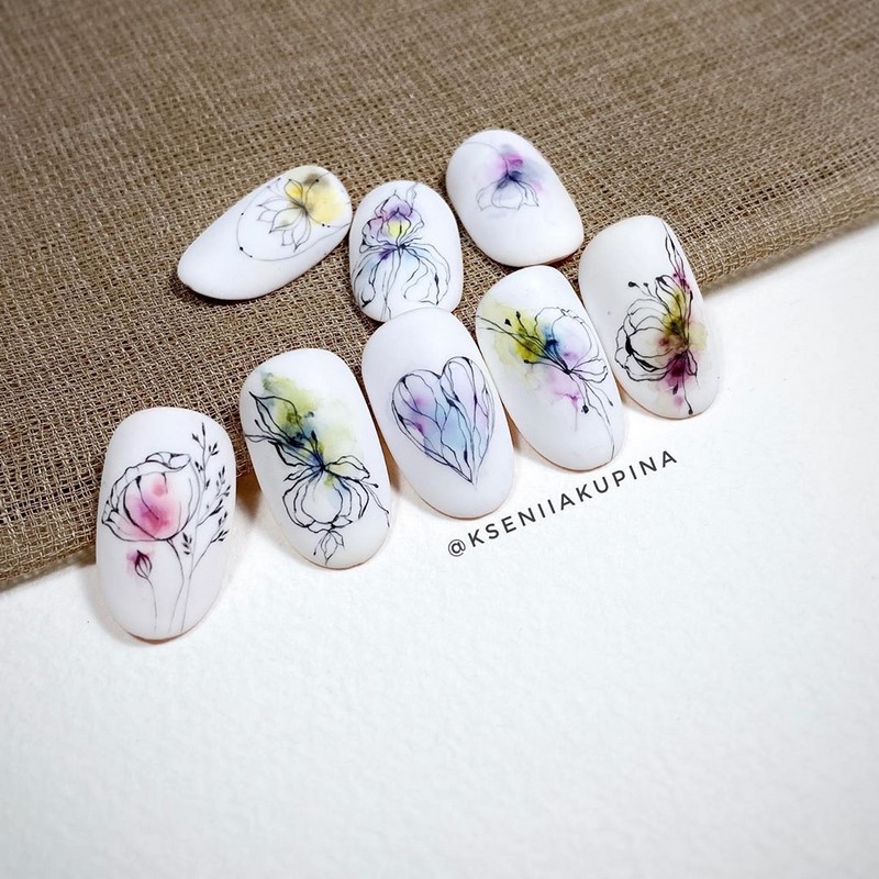 Цветочный маникюр 2026: фото, идеи маникюра с цветами