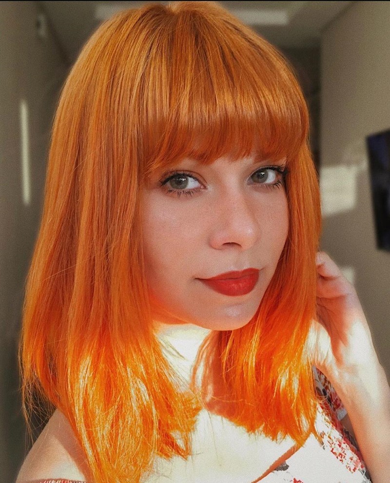 Самые модные челки 2026: фото стрижек с челкой