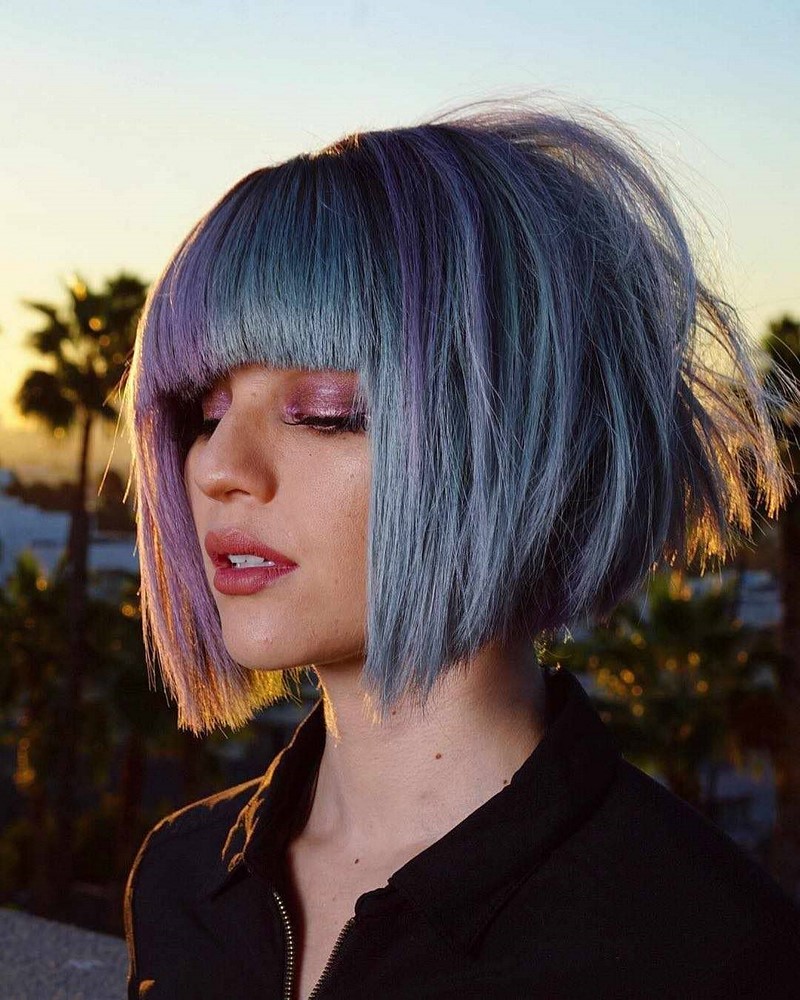 Самые модные челки 2026: фото стрижек с челкой