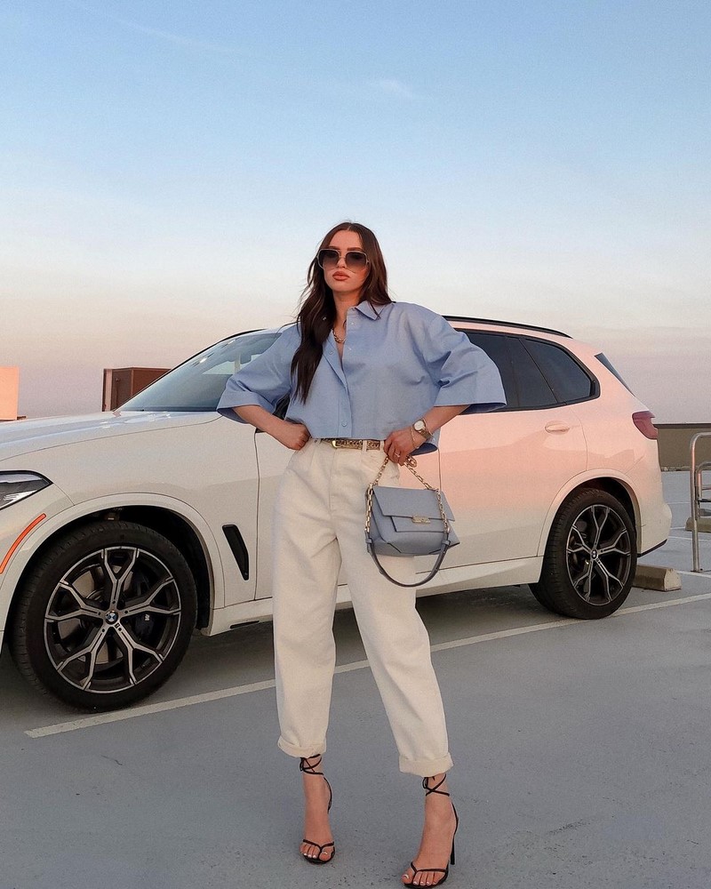 Изумительные брюки весна-лето 2026: топ-10 трендов, новые и свежие образы с брюками