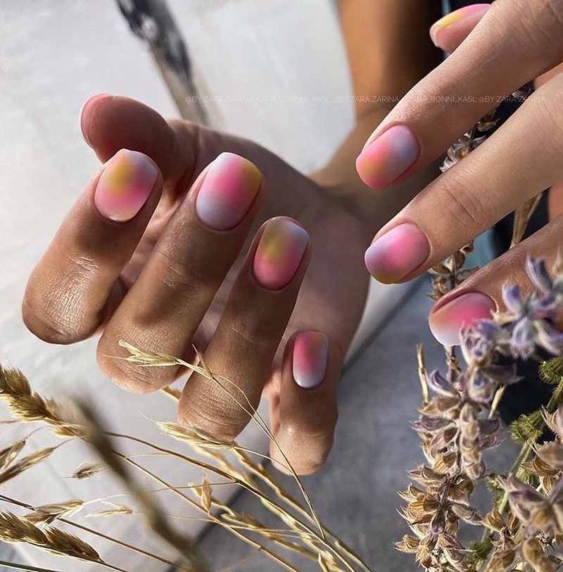 Красивый маникюр омбре 2026: фото, идеи, новинки, тренды