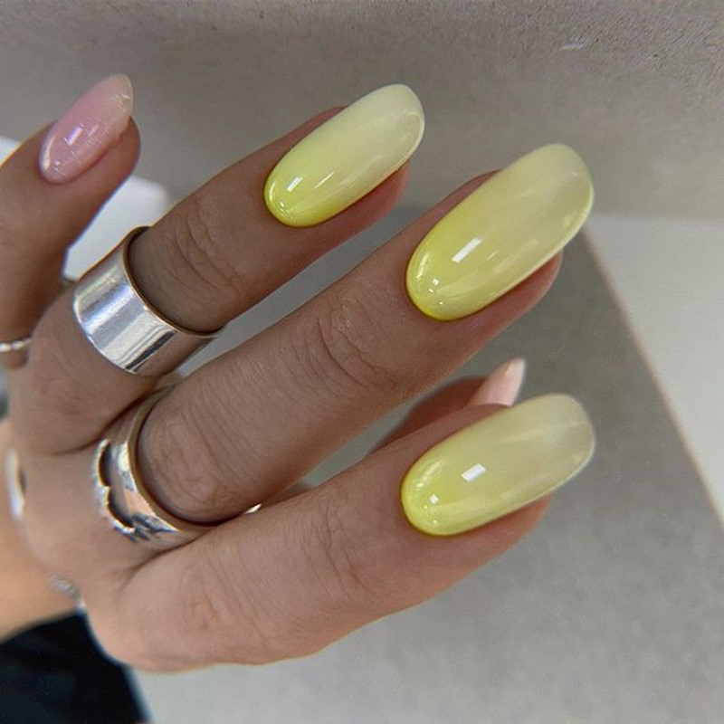 Красивый маникюр омбре 2026: фото, идеи, новинки, тренды