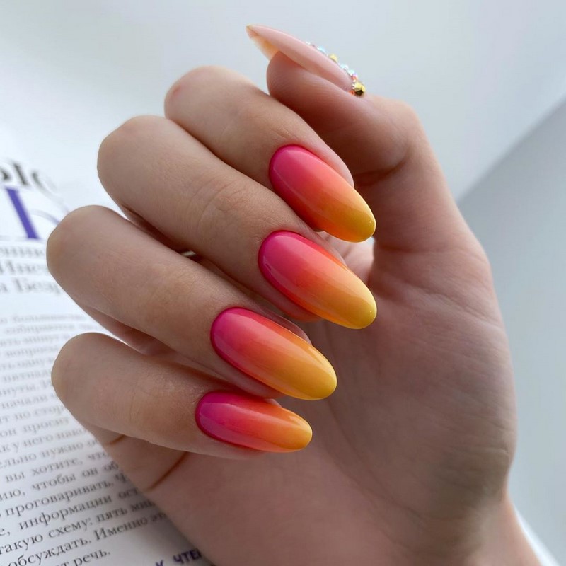Красивый маникюр омбре 2026: фото, идеи, новинки, тренды