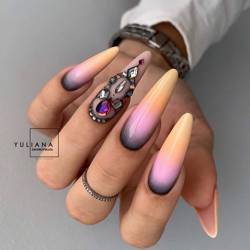 Красивый маникюр омбре 2026: фото, идеи, новинки, тренды