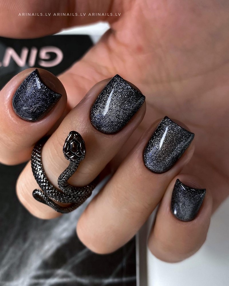 Трендовый маникюр «кошачий глаз» 2026: идеи дизайна ногтей